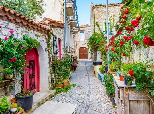 SIĞACIK – ÇEŞME – ALAÇATI – AYVALIK - CUNDA ADASI – ESKİ FOÇA – KUŞADASI – EFES – ŞİRİNCE 
